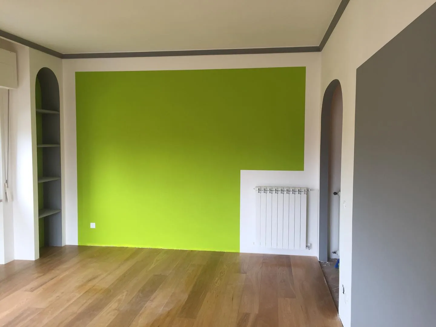 Imbiancatura sala soggiorno a Pisa